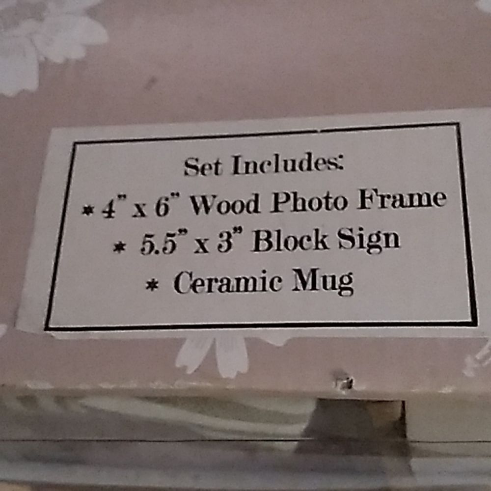 Mom Gift Set  - Picture 2 of 6